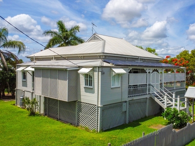 Character-Filled Queenslander With Endless Opportunities