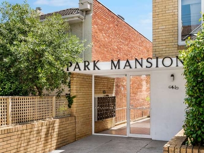 Renovated ‘Park Mansions’ delight.