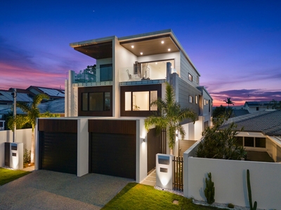 One sold, One remaining: Brand New Tri-Level Villa - Unmatched Beachside Opulence!