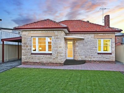 4 Cliff Street, Glenelg East SA 5045 - House For Lease