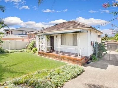 61 Seven Hills Road South, Seven Hills NSW 2147 - House For Lease