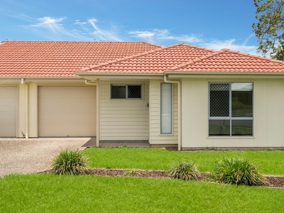 1/144 Peverell Street, Hillcrest QLD 4118 - Duplex For Lease