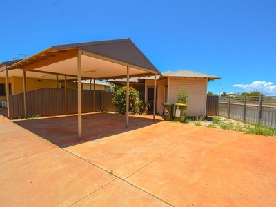 5/13 Delamere Place south hedland WA 6722