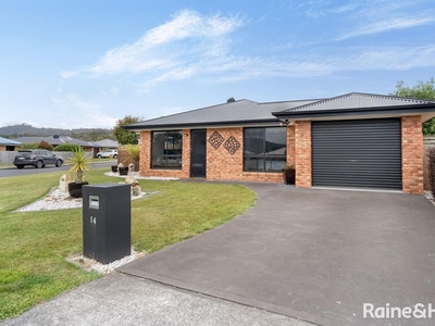 14 Clarence Crescent, Rokeby, TAS 7019