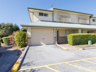 3 Bedroom Detached House Carindale QLD For Sale At