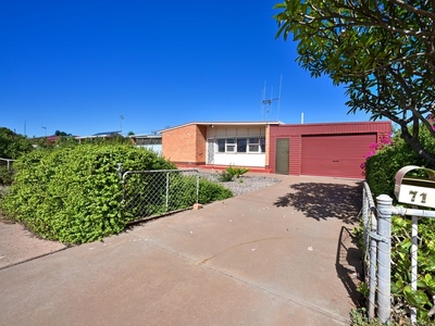 71 Viscount Slim Avenue, Whyalla Norrie, SA 5608