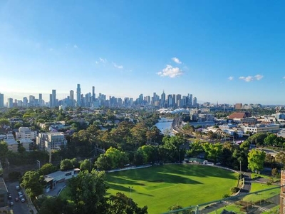 Luxurious Oasis in Chapel Street , South Yarra with Exquisite views