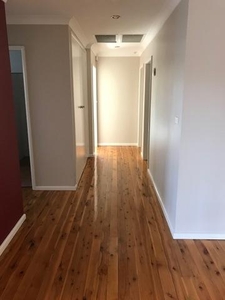 3 bedroom, Dubbo New South Wales