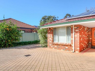 4 Bedroom Detached House Beckenham Western Australia For Sale At 625000