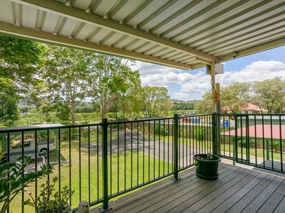 4 Bedroom Detached House Dayboro Queensland For Sale At 685000