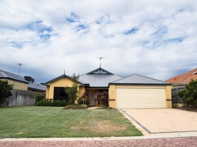 4 Bedroom Detached House Halls Head Western Australia For Sale At 595990