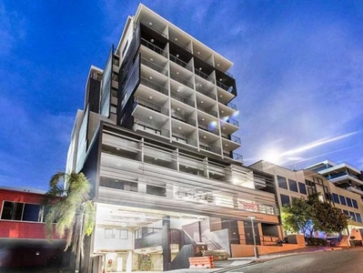 2 Bedroom Apartment Unit Brisbane City QLD For Sale At 500000