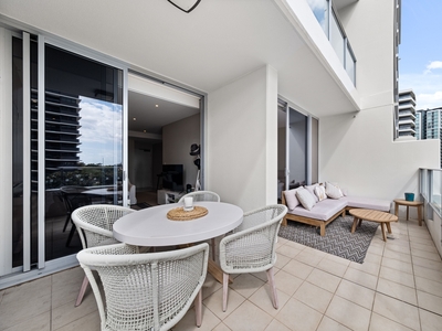 The perfect starter or addition to the portfolio in Portside precinct!