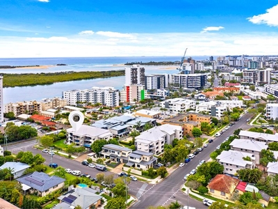 2/87-89 Duporth Avenue, Maroochydore, QLD 4558