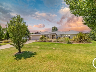 12 Cabernet Drive, Moama NSW 2731 - House For Lease