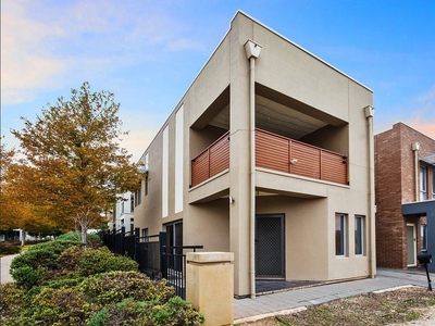 Stylish, Contemporary and Minimalistic Living in Blakeview