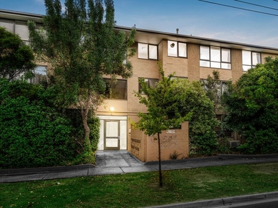 10/798 Warrigal Road, Malvern East, VIC 3145