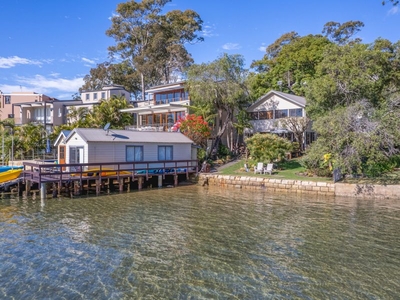 1808 Pittwater Road, Bayview, NSW 2104