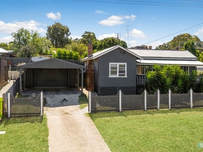 4 Burrowes St, Golden Square, VIC 3555