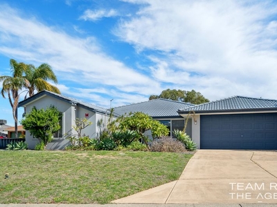 4 Mission Place, Cooloongup, WA 6168