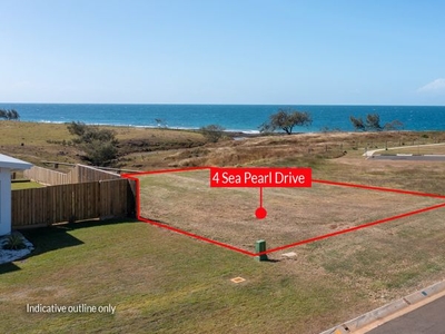 4 Sea Pearl Drive, Elliott Heads, QLD 4670