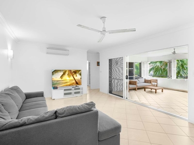 409/2-10 Greenslopes Street, Cairns North, QLD 4870