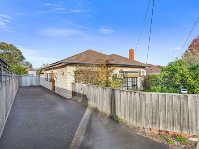 42 East Boundary Road, Bentleigh East, VIC 3165