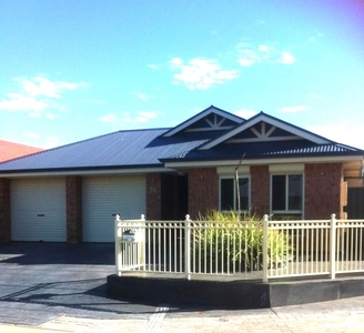 24 Gemini Drive, Munno Para West SA 5115 - House For Lease