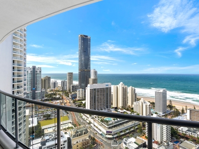 Breathtaking Ocean and Skyline Views in Chevron Renaissance