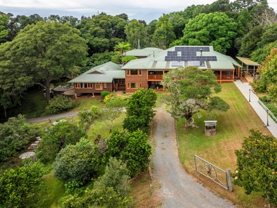 Unique Country Lifestyle, Huge Homestead Accommodation & Business Opportunities All Wrapped In One