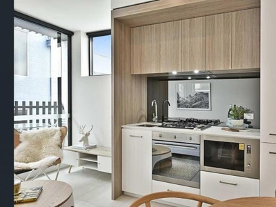 2 Bedroom Apartment Unit Carlton VIC For Rent At 57000
