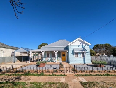 3 Bedroom Detached House Wellington NSW For Sale At