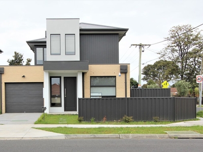 100 Buckley Street, Noble Park VIC 3174 - Townhouse For Lease