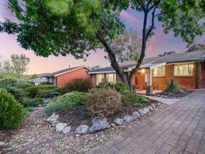 9 Clisby Close COOK, ACT 2614