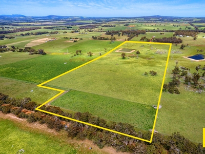IDYLLIC 15.91ha LIFESTYLE BLOCK, PERFECT FOR YOUR DREAM HOME, HOBBY FARM or RUNNING STOCK