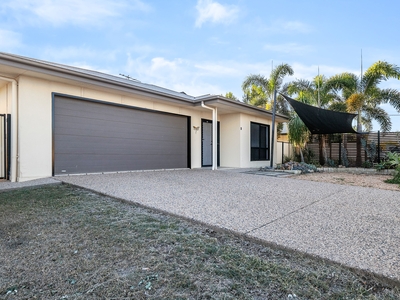 MODERN FAMILY HOME WITH COLORBOND SHED