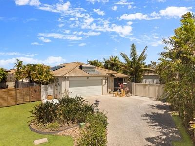 32 Oxley Circuit, Urraween, QLD 4655