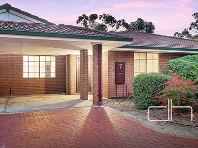 7/14 Coachwood Gardens, Ballajura, WA 6066