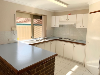 3/326 Grand Promenade, Dianella WA 6059 - Villa For Lease