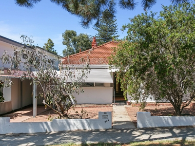 BEACHSIDE CHARACTER HOME WITH LOADS OF POTENTIAL