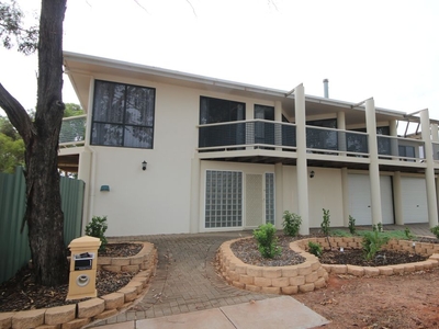 1 Raedel Court, Port Augusta West SA 5700 - House For Lease