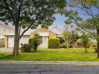 4 Bedroom Detached House Craigieburn VIC For Sale At