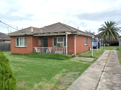 50 PRINCESS AVE, Springvale VIC 3171 - House For Lease