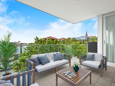 1 Bedroom Apartment Unit Spring Hill QLD For Sale At 410000