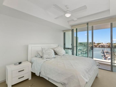 2 bedroom, Townsville City QLD 4810