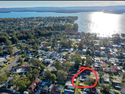 3 Bedroom Detached House Summerland Point NSW For Sale At 749000