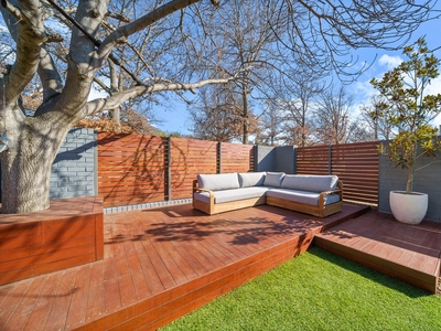 Fully renovated weatherboard home