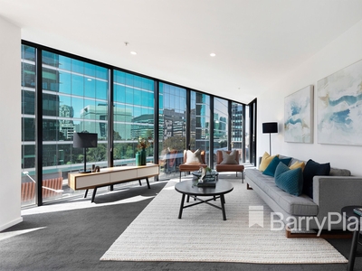 Contemporary charm in the heart of Docklands
