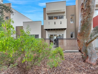 Golden Opportunity to Own in Mawson Lakes