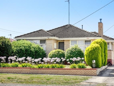3 Bedroom Detached House Redan VIC For Sale At
